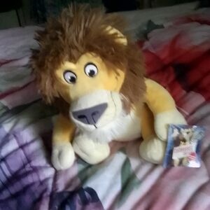 Carnivores Yellow and Brown Plush Lion  Stuffed Animal